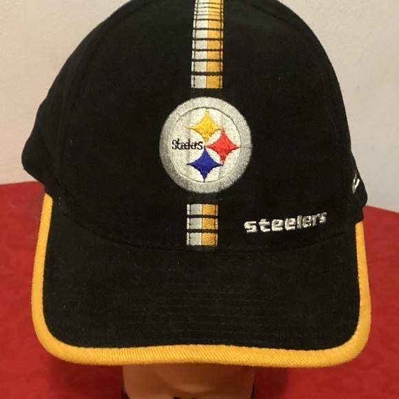 VINTAGE 1990s Pittsburgh Steelers w Patch NFL hat Ball cap by Logo Athletic New! - Picture 3 of 8